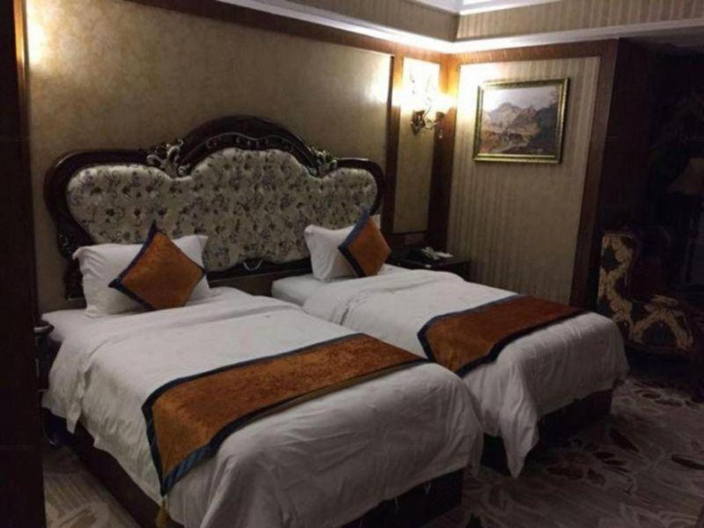 Chengdu French Theme Gold Palace Exterior foto