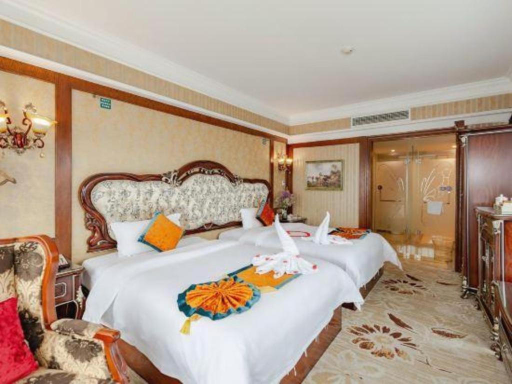 Chengdu French Theme Gold Palace Exterior foto